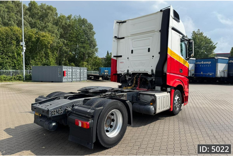 Mercedes-Benz Actros 1845 GigaSpace, Euro 6, / Gigaspace - Sattelzugmaschine: das Bild 3 Mercedes-Benz Actros 1845 GigaSpace, Euro 6, / Gigaspace - Sattelzugmaschine: das Bild 3