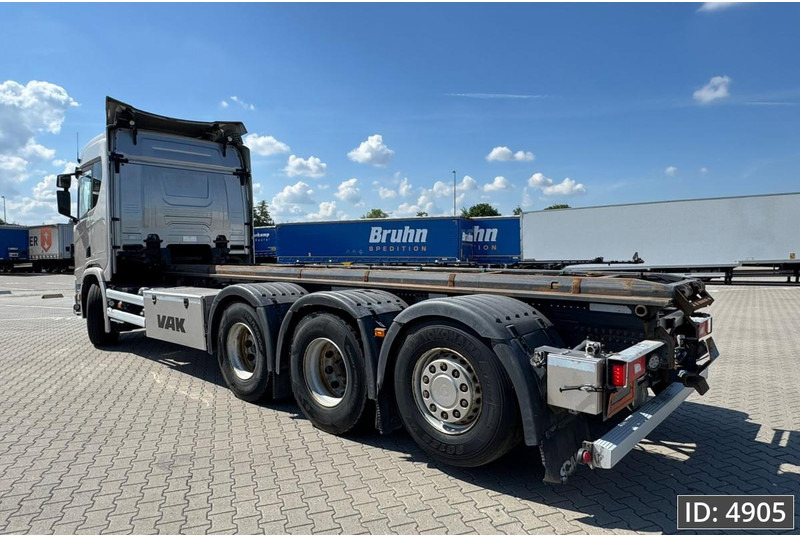 Scania R540 Topline, Euro 6, / 8x4 / Lift axle / frame 7.4 m - Fahrgestell LKW: das Bild 2 Scania R540 Topline, Euro 6, / 8x4 / Lift axle / frame 7.4 m - Fahrgestell LKW: das Bild 2