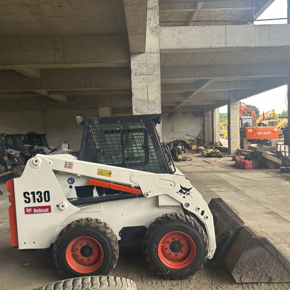 BOBCAT S130 Skid Steer Loader Click for Discount - Kompaktlader: das Bild 3 BOBCAT S130 Skid Steer Loader Click for Discount - Kompaktlader: das Bild 3