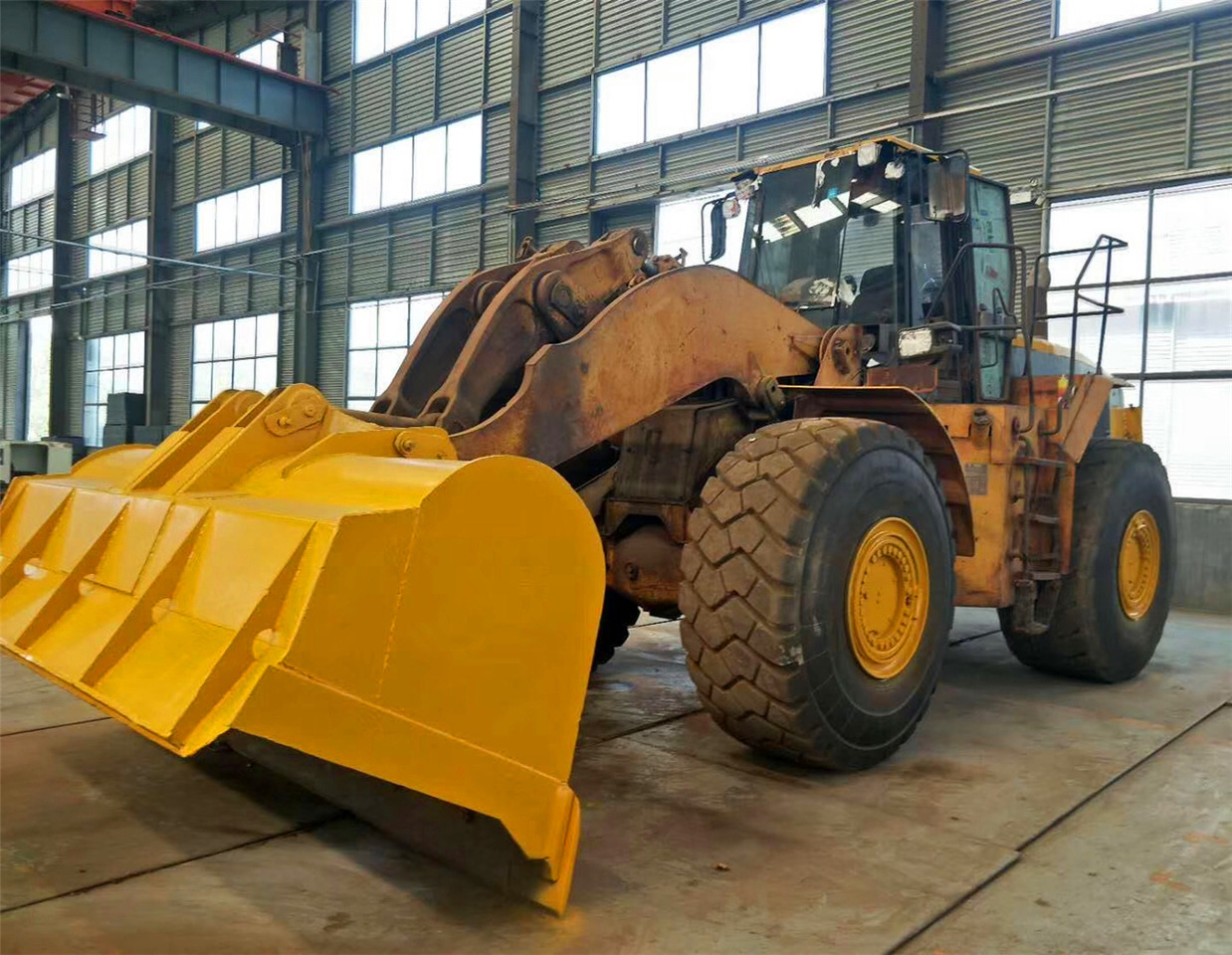 CATERPILLAR Wheel Loader CAT 980G - Radlader: das Bild 2 CATERPILLAR Wheel Loader CAT 980G - Radlader: das Bild 2