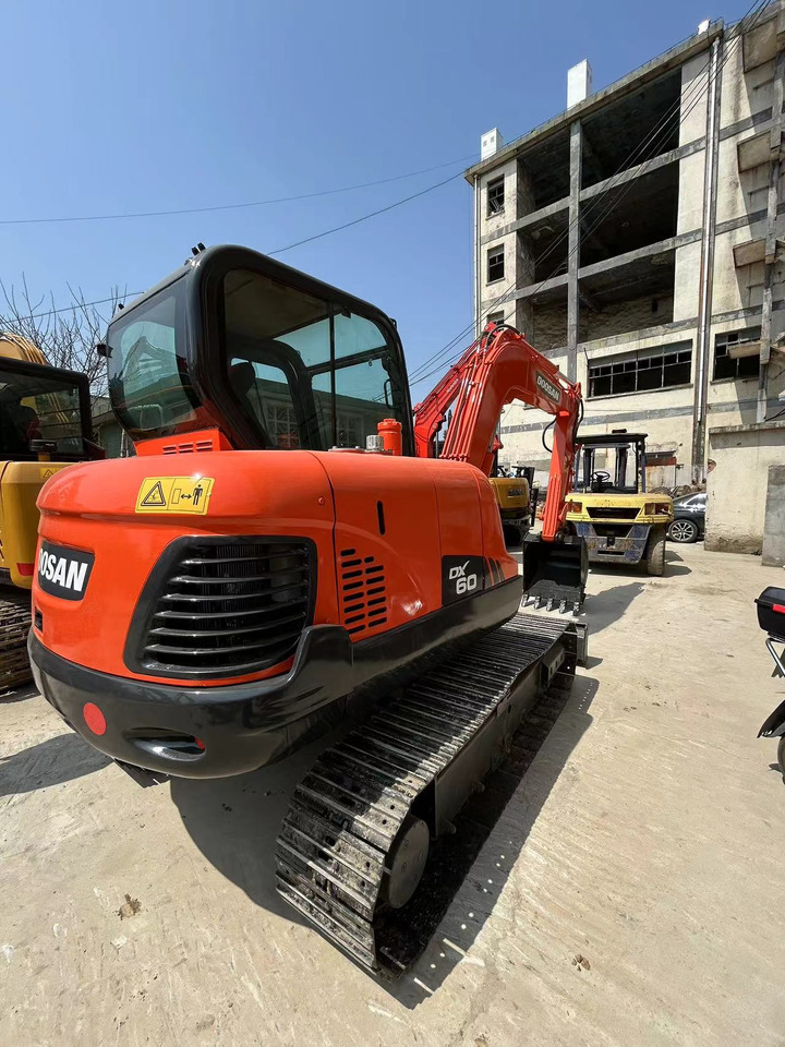 DOOSAN DX60 Mini excavator 6ton - Minibagger: das Bild 3 DOOSAN DX60 Mini excavator 6ton - Minibagger: das Bild 3