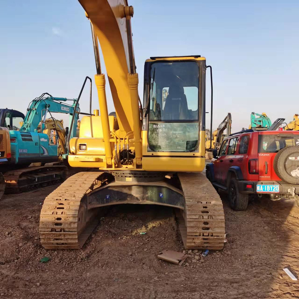 KOMATSU PC160-7 - Kettenbagger: das Bild 3 KOMATSU PC160-7 - Kettenbagger: das Bild 3