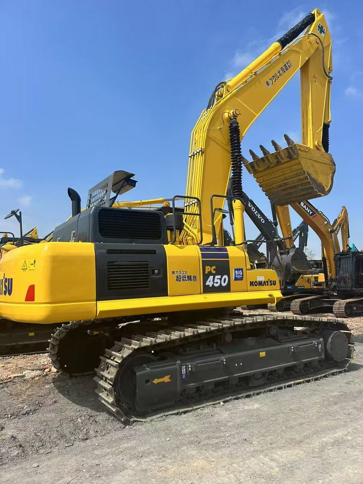 KOMATSU PC450-8 - Kettenbagger: das Bild 2 KOMATSU PC450-8 - Kettenbagger: das Bild 2