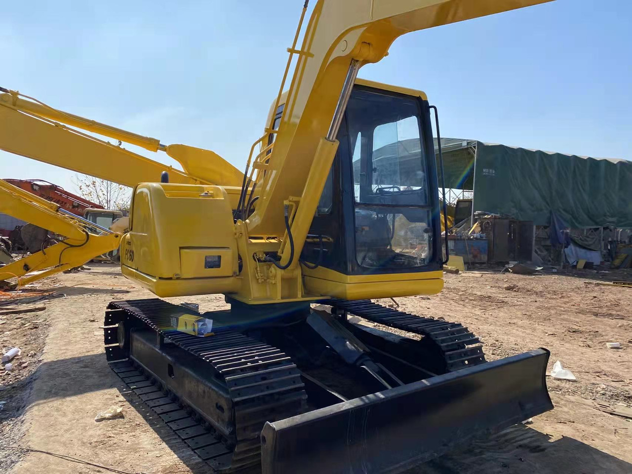 KOMATSU PC60-7 - Kettenbagger: das Bild 4 KOMATSU PC60-7 - Kettenbagger: das Bild 4