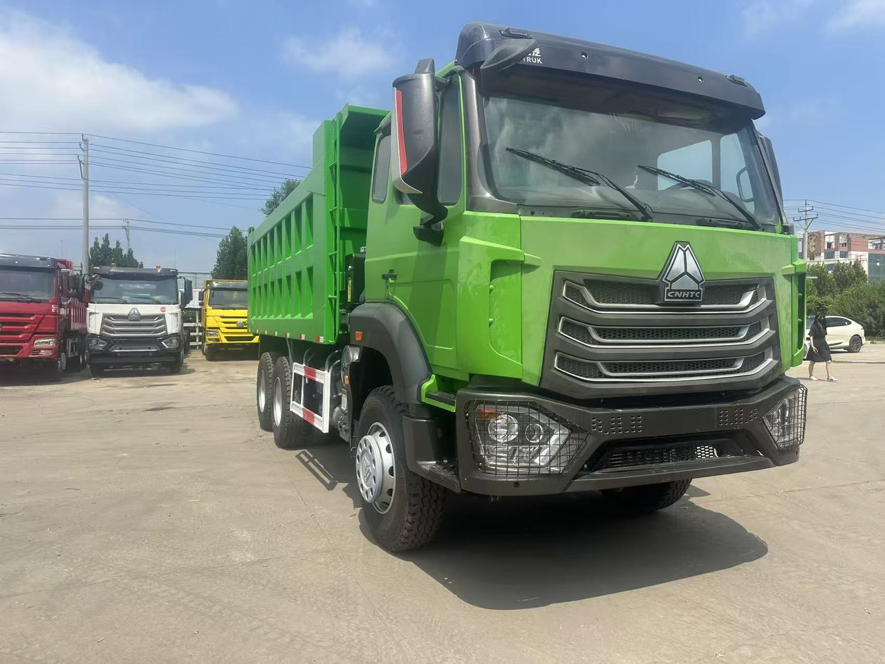 SINOTRUK HOWO 6x4 Dump Truck Click for Discount - Kipper: das Bild 2 SINOTRUK HOWO 6x4 Dump Truck Click for Discount - Kipper: das Bild 2