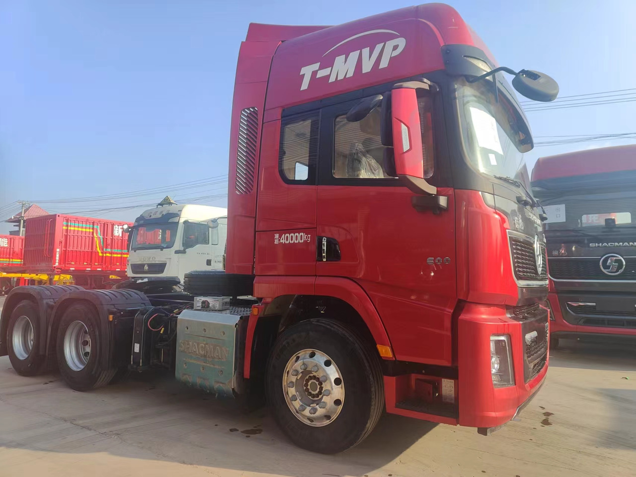 SINOTRUK Delong X5000 4X2 Automatic Tractor Unit - Sattelzugmaschine: das Bild 3 SINOTRUK Delong X5000 4X2 Automatic Tractor Unit - Sattelzugmaschine: das Bild 3
