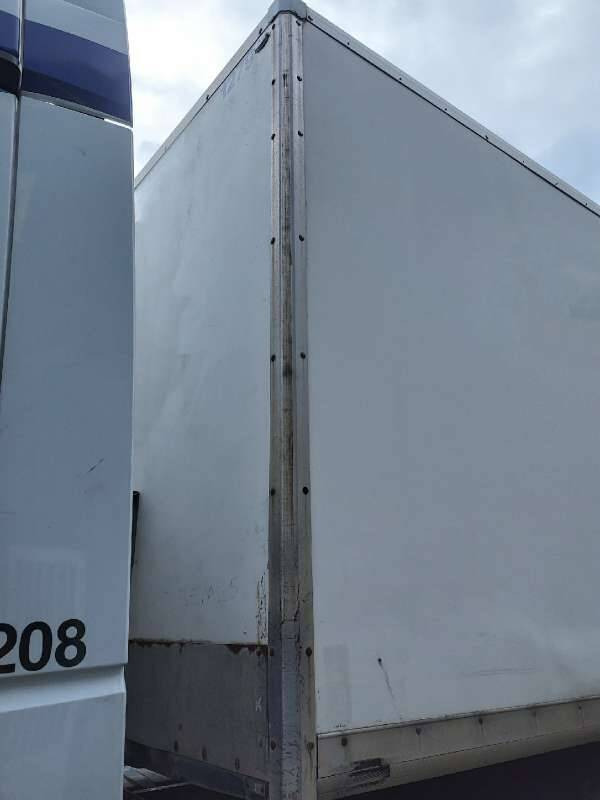 Semi-remorque 3 Essieux 34 TONNES 2 PORTES AR - Koffer Auflieger: das Bild 3 Semi-remorque 3 Essieux 34 TONNES 2 PORTES AR - Koffer Auflieger: das Bild 3