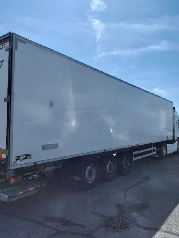 Semi-remorque 3 Essieux FRIGO 38 TONNES HAYON CAISSE CHEREAU GROUPE CARRIER VECTOR 1950 MT - Kühlkoffer Auflieger: das Bild 4 Semi-remorque 3 Essieux FRIGO 38 TONNES HAYON CAISSE CHEREAU GROUPE CARRIER VECTOR 1950 MT - Kühlkoffer Auflieger: das Bild 4