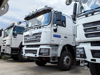 SHACMAN Shacman Tractor Truck for Sale in Malawi - Kipper: das Bild 3 SHACMAN Shacman Tractor Truck for Sale in Malawi - Kipper: das Bild 3