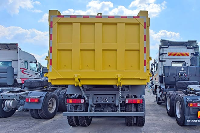 SINOTRUK Howo 400 10 Wheeler Tipper Truck for Sale in Côte d'Ivoire - Kipper: das Bild 4 SINOTRUK Howo 400 10 Wheeler Tipper Truck for Sale in Côte d'Ivoire - Kipper: das Bild 4