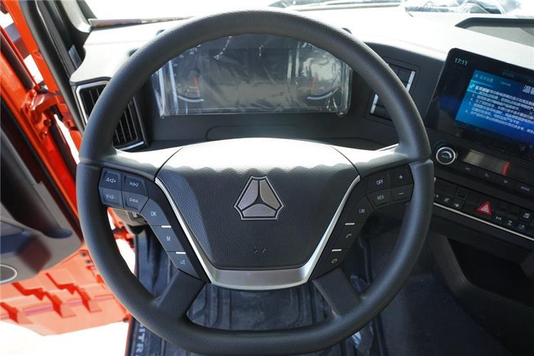 SINOTRUK Used Sitrak G7S Truck Tractor for Sale In Nigeria - Sattelzugmaschine: das Bild 5 SINOTRUK Used Sitrak G7S Truck Tractor for Sale In Nigeria - Sattelzugmaschine: das Bild 5