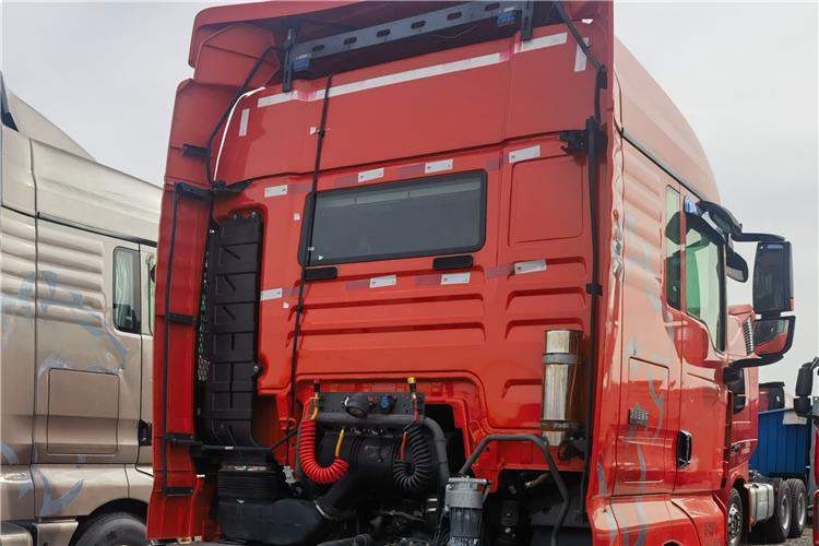 Sinotruk Second Hand Sitrak G7 540 Truck Tractor for Sale In Tanzania - Sattelzugmaschine: das Bild 2 Sinotruk Second Hand Sitrak G7 540 Truck Tractor for Sale In Tanzania - Sattelzugmaschine: das Bild 2