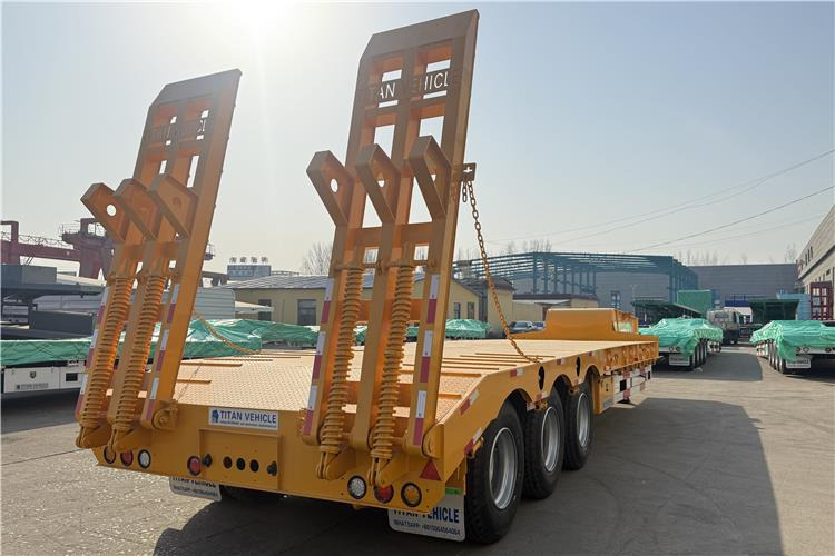 TITAN 80 Ton Low Loader Trailer for Sale Price In Guyana - Tieflader Auflieger: das Bild 3 TITAN 80 Ton Low Loader Trailer for Sale Price In Guyana - Tieflader Auflieger: das Bild 3