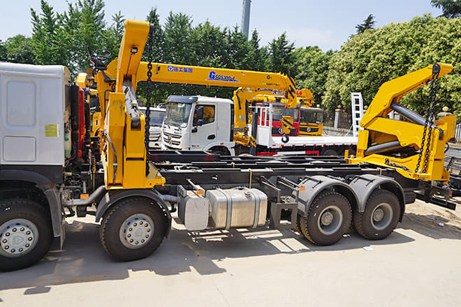 XCMG 20Ft Container Side Lift Truck for Sale in Guyana - Containerwagen/ Wechselfahrgestell LKW: das Bild 3 XCMG 20Ft Container Side Lift Truck for Sale in Guyana - Containerwagen/ Wechselfahrgestell LKW: das Bild 3