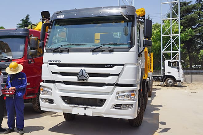 XCMG 20Ft Container Side Lift Truck for Sale in Guyana - Containerwagen/ Wechselfahrgestell LKW: das Bild 4 XCMG 20Ft Container Side Lift Truck for Sale in Guyana - Containerwagen/ Wechselfahrgestell LKW: das Bild 4