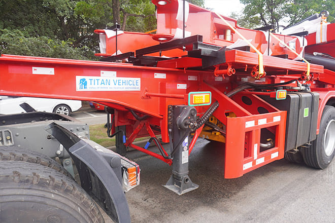 XCMG XCMG Side Loader Container Transport for Sale in Papua New Guinea - Container/ Wechselfahrgestell Auflieger: das Bild 2 XCMG XCMG Side Loader Container Transport for Sale in Papua New Guinea - Container/ Wechselfahrgestell Auflieger: das Bild 2