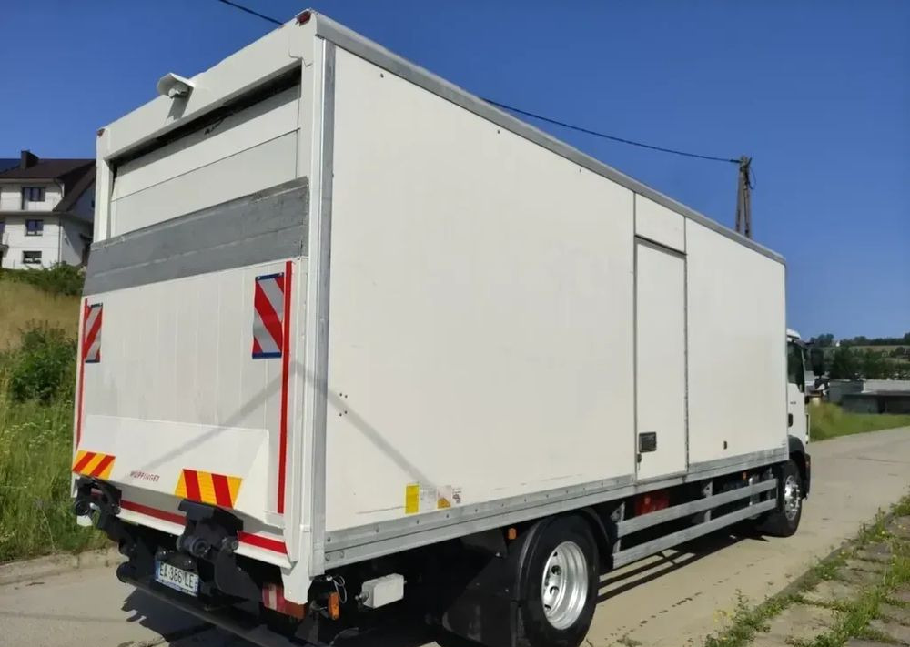 MAN TGM 18.290 kontener , winda - Koffer LKW: das Bild 2 MAN TGM 18.290 kontener , winda - Koffer LKW: das Bild 2