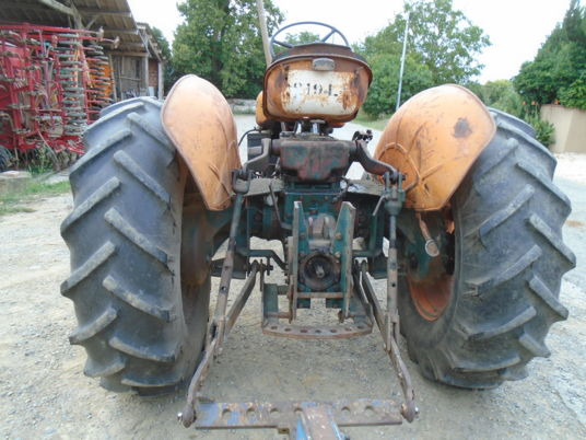 Traktor Someca super 40: das Bild 7 Traktor Someca super 40: das Bild 7