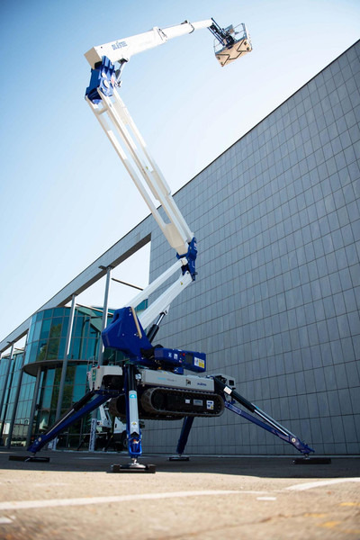 Oil & Steel Octoplus 21 - Raupenarbeitsbühne: das Bild 3 Oil & Steel Octoplus 21 - Raupenarbeitsbühne: das Bild 3