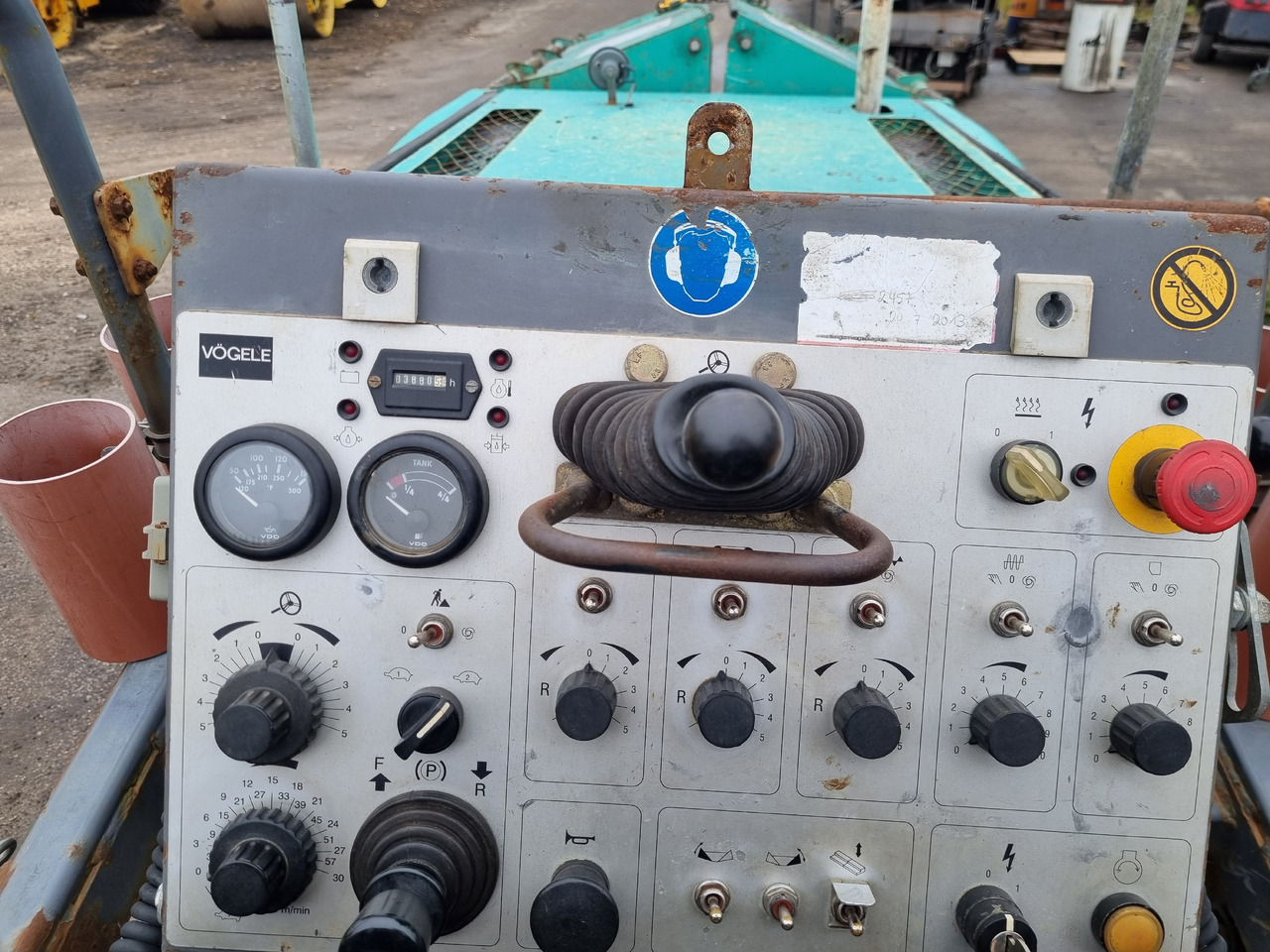 VÖGELE SUPER 800 - Asphaltfertiger/ Straßenfertiger: das Bild 4 VÖGELE SUPER 800 - Asphaltfertiger/ Straßenfertiger: das Bild 4