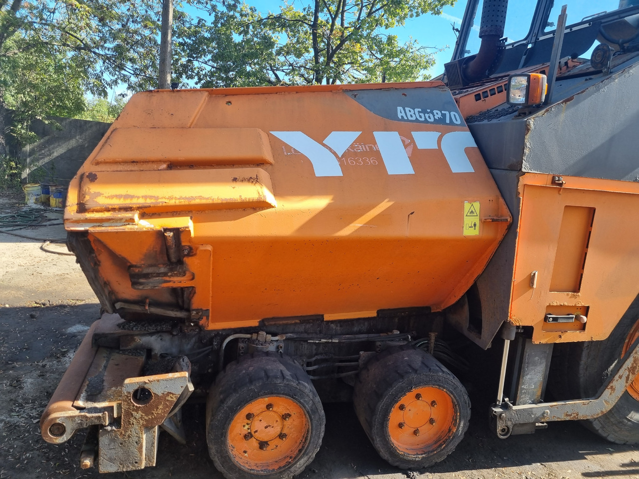 VOLVO TITAN 6870 - Asphaltfertiger/ Straßenfertiger: das Bild 3 VOLVO TITAN 6870 - Asphaltfertiger/ Straßenfertiger: das Bild 3