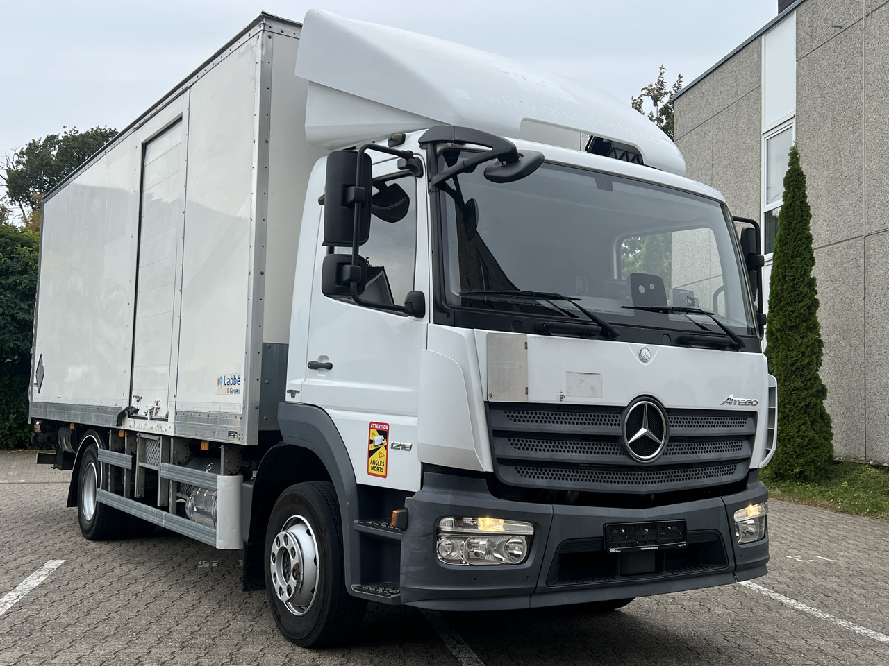 MERCEDES-BENZ Atego 1218 L Classic-Vermietung möglich-ADR-LBW - Koffer LKW: das Bild 2 MERCEDES-BENZ Atego 1218 L Classic-Vermietung möglich-ADR-LBW - Koffer LKW: das Bild 2