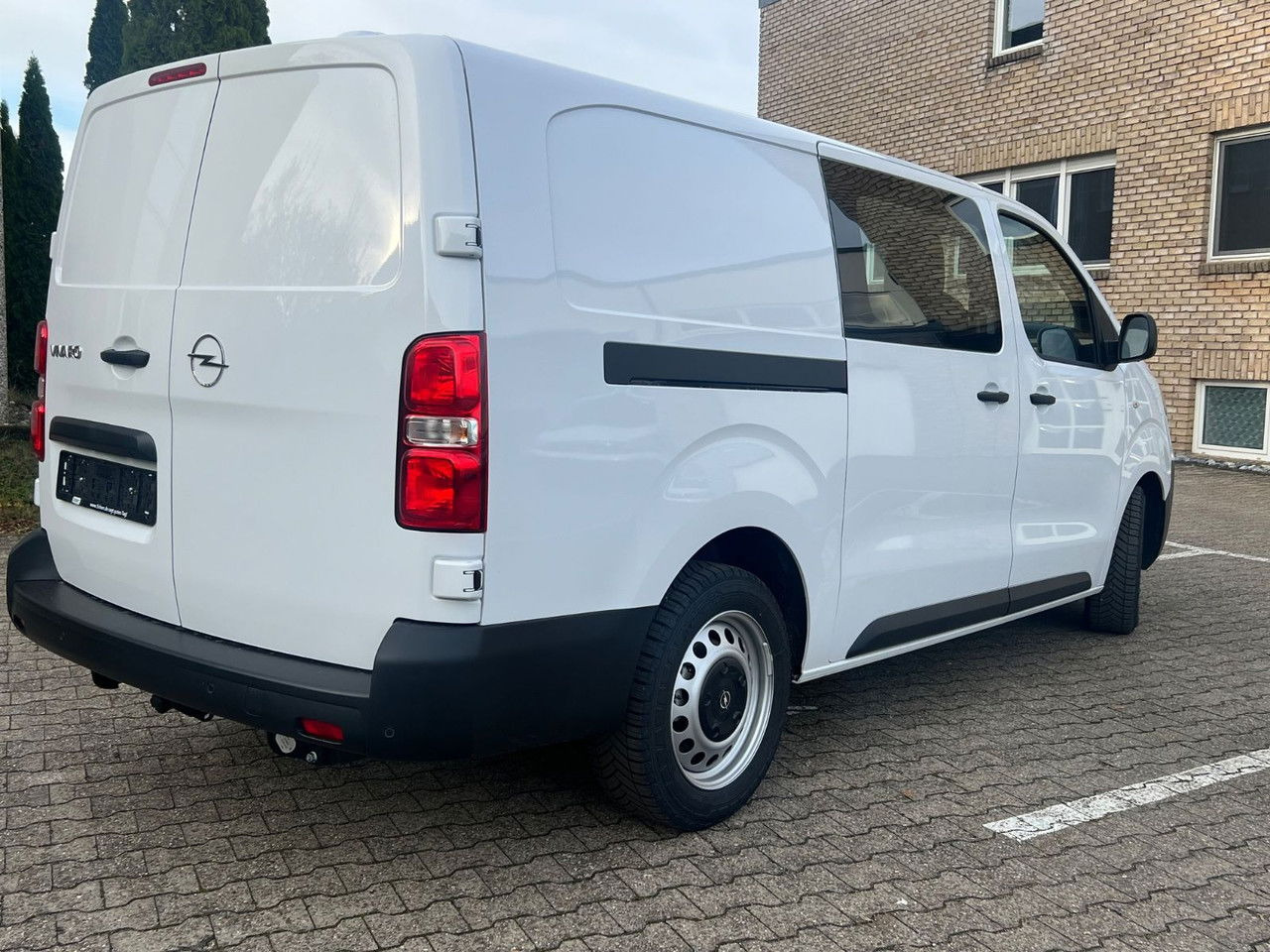 Opel Flex L3 H1 Allwetter AHK Rückfahrkammmm - Kastenwagen: das Bild 5 Opel Flex L3 H1 Allwetter AHK Rückfahrkammmm - Kastenwagen: das Bild 5