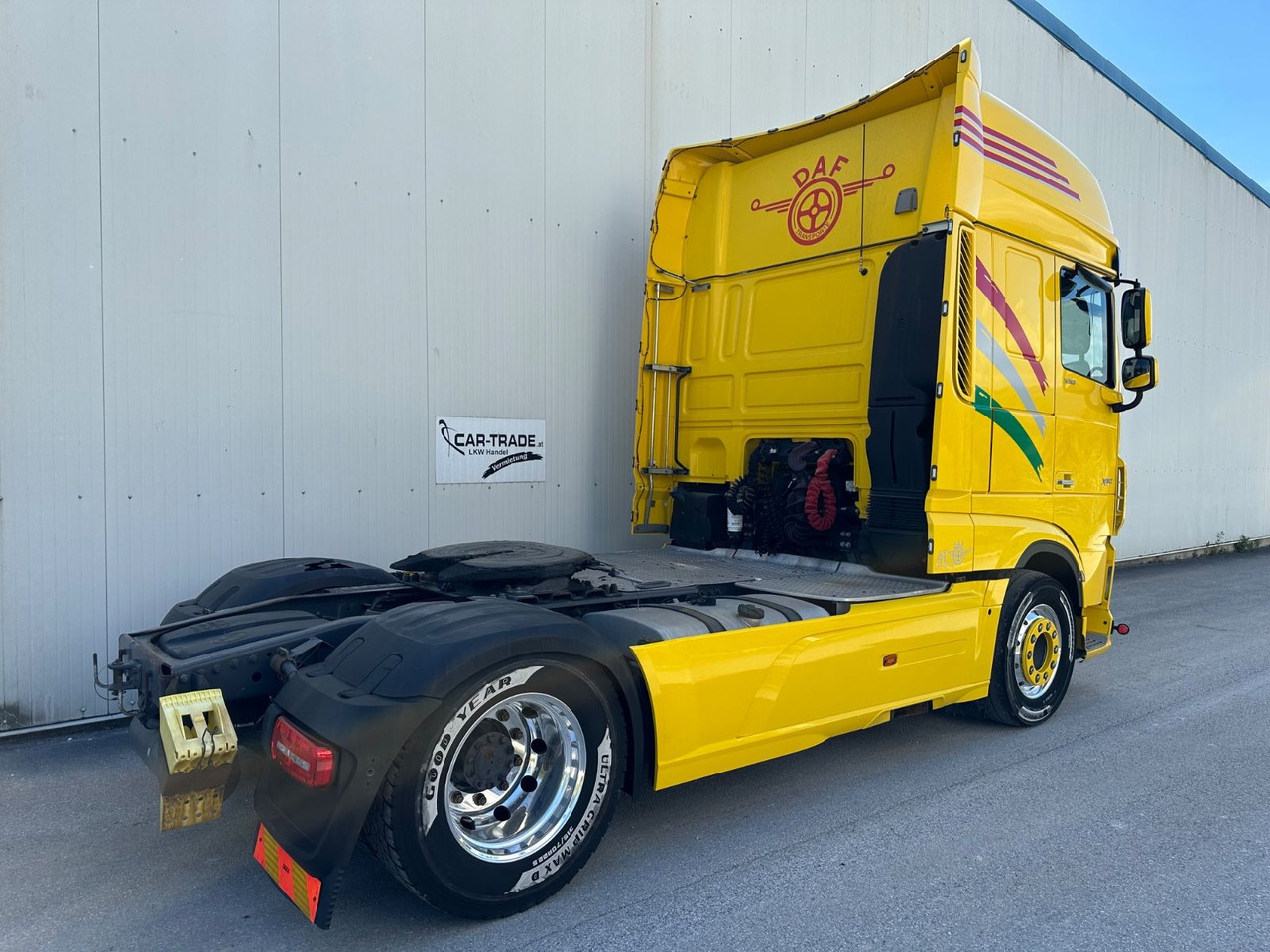 DAF XF 530 SSC Standklima Leder ALU Vollluft - Sattelzugmaschine: das Bild 3 DAF XF 530 SSC Standklima Leder ALU Vollluft - Sattelzugmaschine: das Bild 3