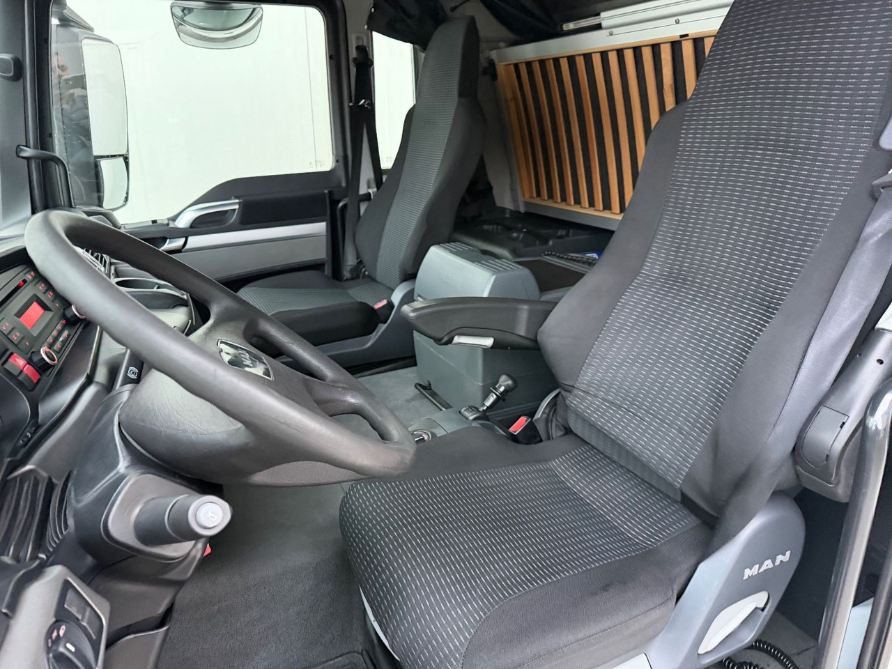 MAN TGS 18.440 - Sattelzugmaschine: das Bild 5 MAN TGS 18.440 - Sattelzugmaschine: das Bild 5