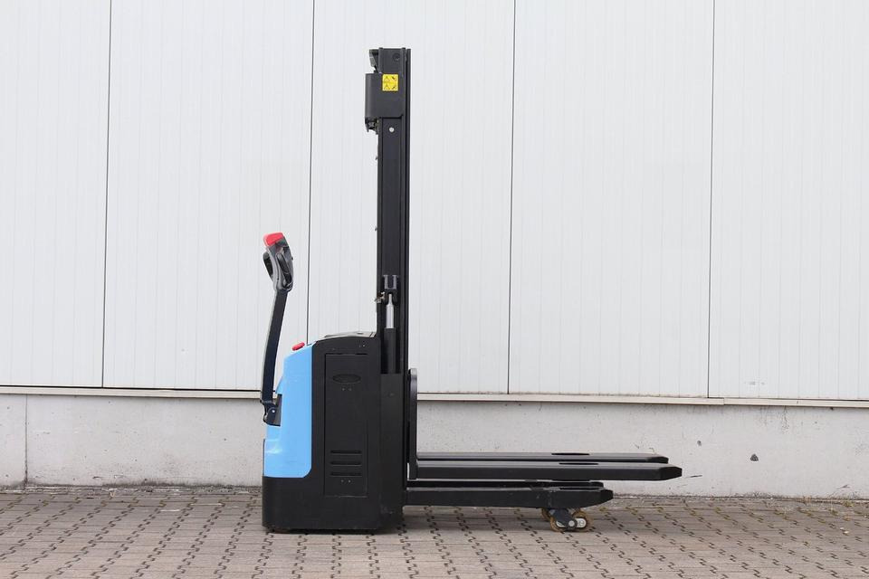 HanseLifter EDH1230MG elektro Hubwagen Initialhub - Hochhubwagen: das Bild 3 HanseLifter EDH1230MG elektro Hubwagen Initialhub - Hochhubwagen: das Bild 3