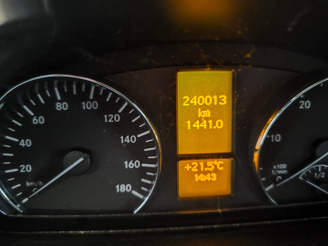 MERCEDES-BENZ SPRINTER 519 - Kleinbus, Personentransporter: das Bild 4 MERCEDES-BENZ SPRINTER 519 - Kleinbus, Personentransporter: das Bild 4