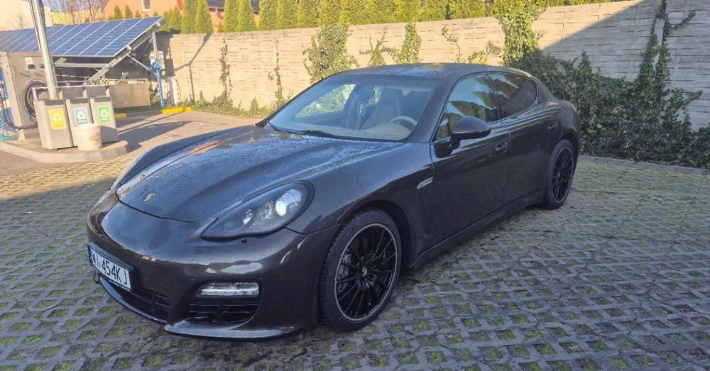 Porsche Panamera Diesel - Limousine: das Bild 1 Porsche Panamera Diesel - Limousine: das Bild 1