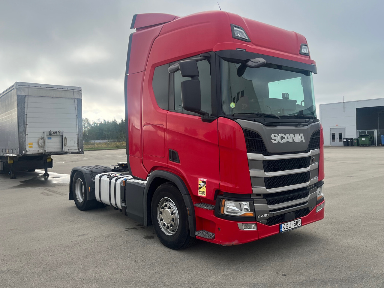 SCANIA R450 - Sattelzugmaschine: das Bild 1 SCANIA R450 - Sattelzugmaschine: das Bild 1