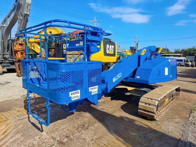 AICHI SR10A - Teleskopbühne: das Bild 1 AICHI SR10A - Teleskopbühne: das Bild 1