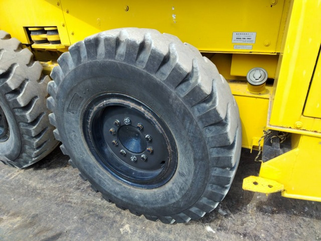 KOMATSU GC380F-2 – Leasing KOMATSU GC380F-2: das Bild 10