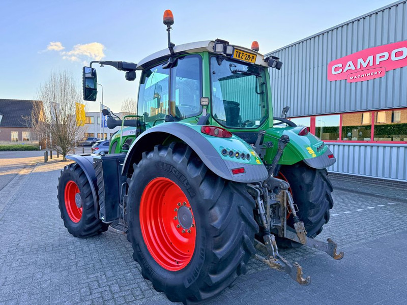 Fendt 718 S4 Profiplus - Traktor: das Bild 2 Fendt 718 S4 Profiplus - Traktor: das Bild 2