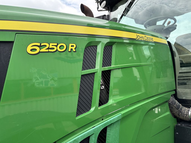 Traktor John Deere 6250R Ultimate Edition Autopowr: das Bild 19