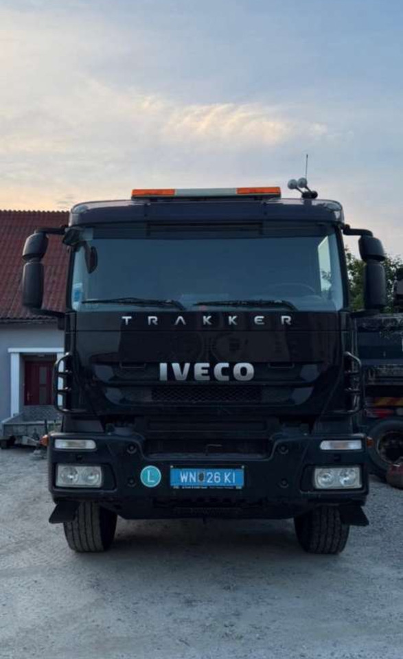 IVECO Trakker/ KPEC1/2A4 - Autokran: das Bild 2 IVECO Trakker/ KPEC1/2A4 - Autokran: das Bild 2