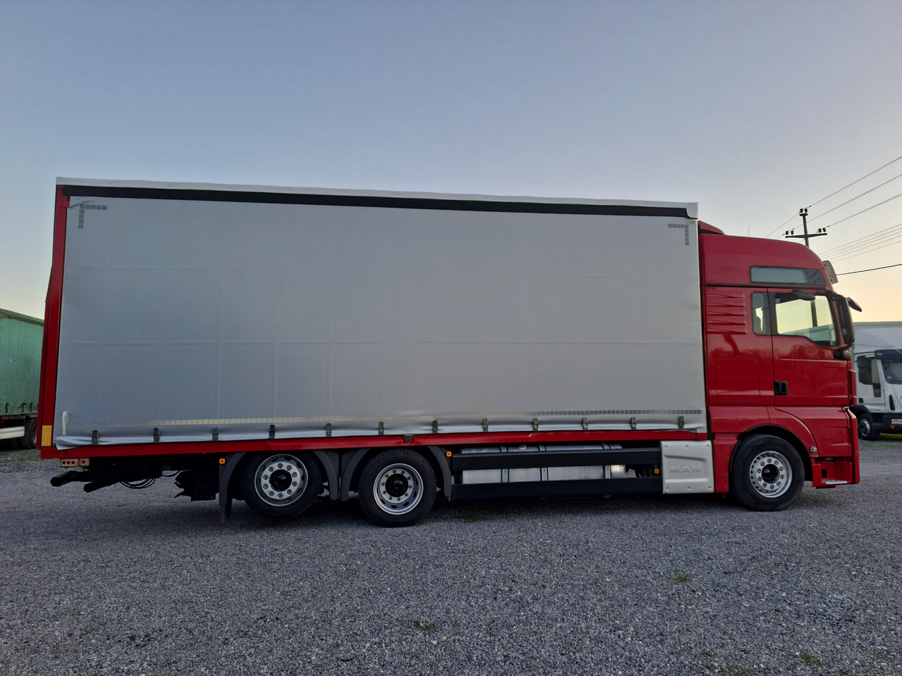 MAN TGX 26.440 E6 - Plane LKW: das Bild 4 MAN TGX 26.440 E6 - Plane LKW: das Bild 4