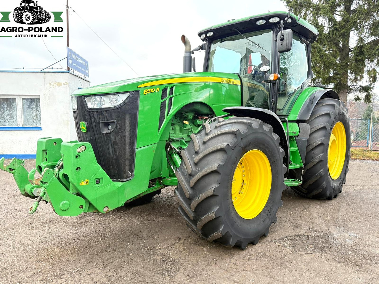 JOHN DEERE 8310 R - POWERSHIFT - 2012 ROK - GPS - AUTOTRAC - Traktor: das Bild 1 JOHN DEERE 8310 R - POWERSHIFT - 2012 ROK - GPS - AUTOTRAC - Traktor: das Bild 1