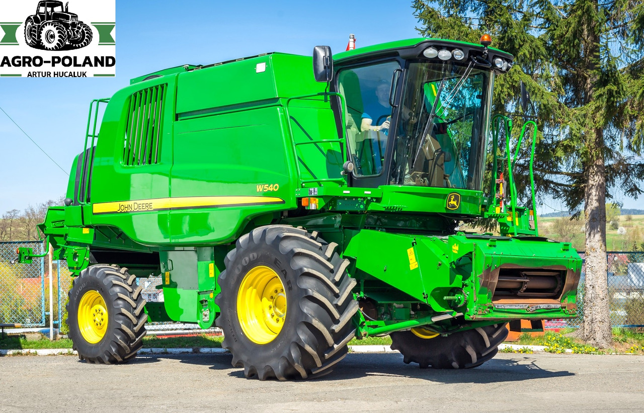 JOHN DEERE W 540 - 2485/3436 h - 5,5 M - 2008 ROK - Mähdrescher: das Bild 2 JOHN DEERE W 540 - 2485/3436 h - 5,5 M - 2008 ROK - Mähdrescher: das Bild 2