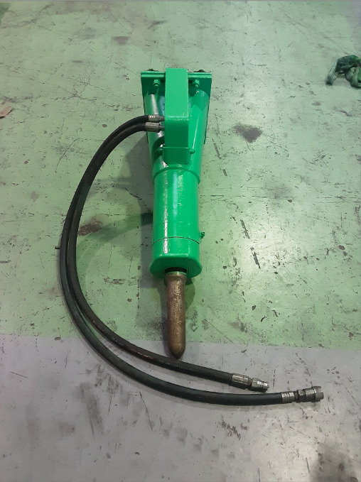 MONTABERT BRP70 - Hydraulikhammer: das Bild 3 MONTABERT BRP70 - Hydraulikhammer: das Bild 3