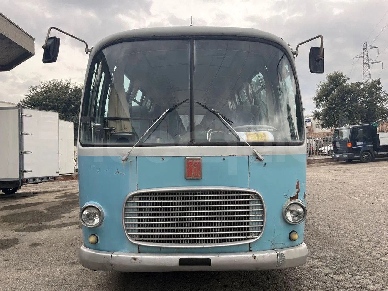 Fiat 309/1 - Reisebus: das Bild 2 Fiat 309/1 - Reisebus: das Bild 2