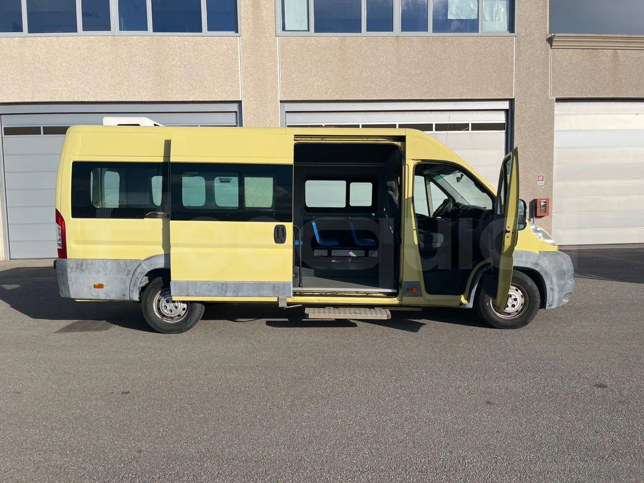 Kleinbus, Personentransporter Fiat Ducato: das Bild 12 Kleinbus, Personentransporter Fiat Ducato: das Bild 12