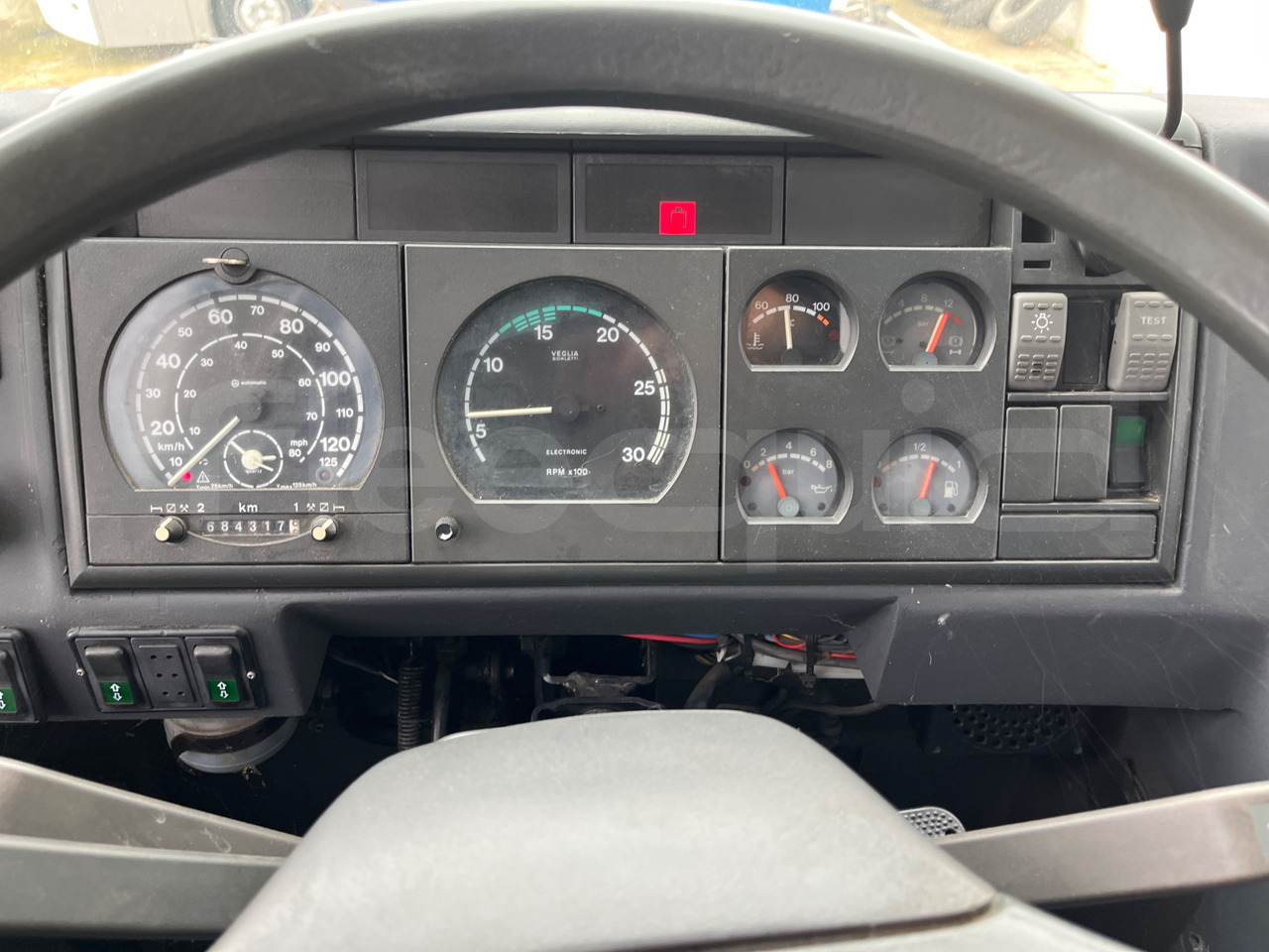 Irisbus 397E.12 - Überlandbus: das Bild 3 Irisbus 397E.12 - Überlandbus: das Bild 3