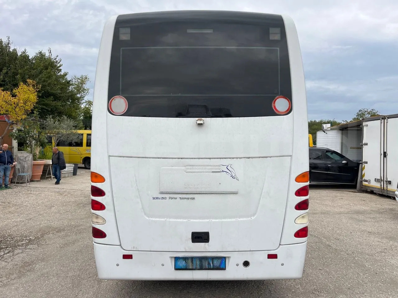Isuzu Turquoise - Reisebus: das Bild 5 Isuzu Turquoise - Reisebus: das Bild 5