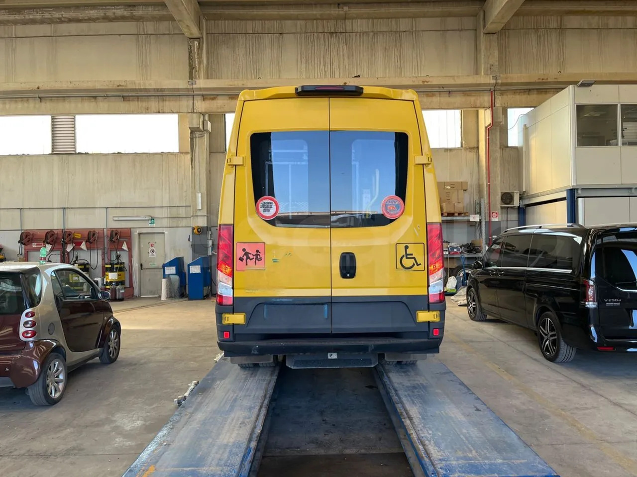 Iveco Daily - Schulbus: das Bild 5 Iveco Daily - Schulbus: das Bild 5