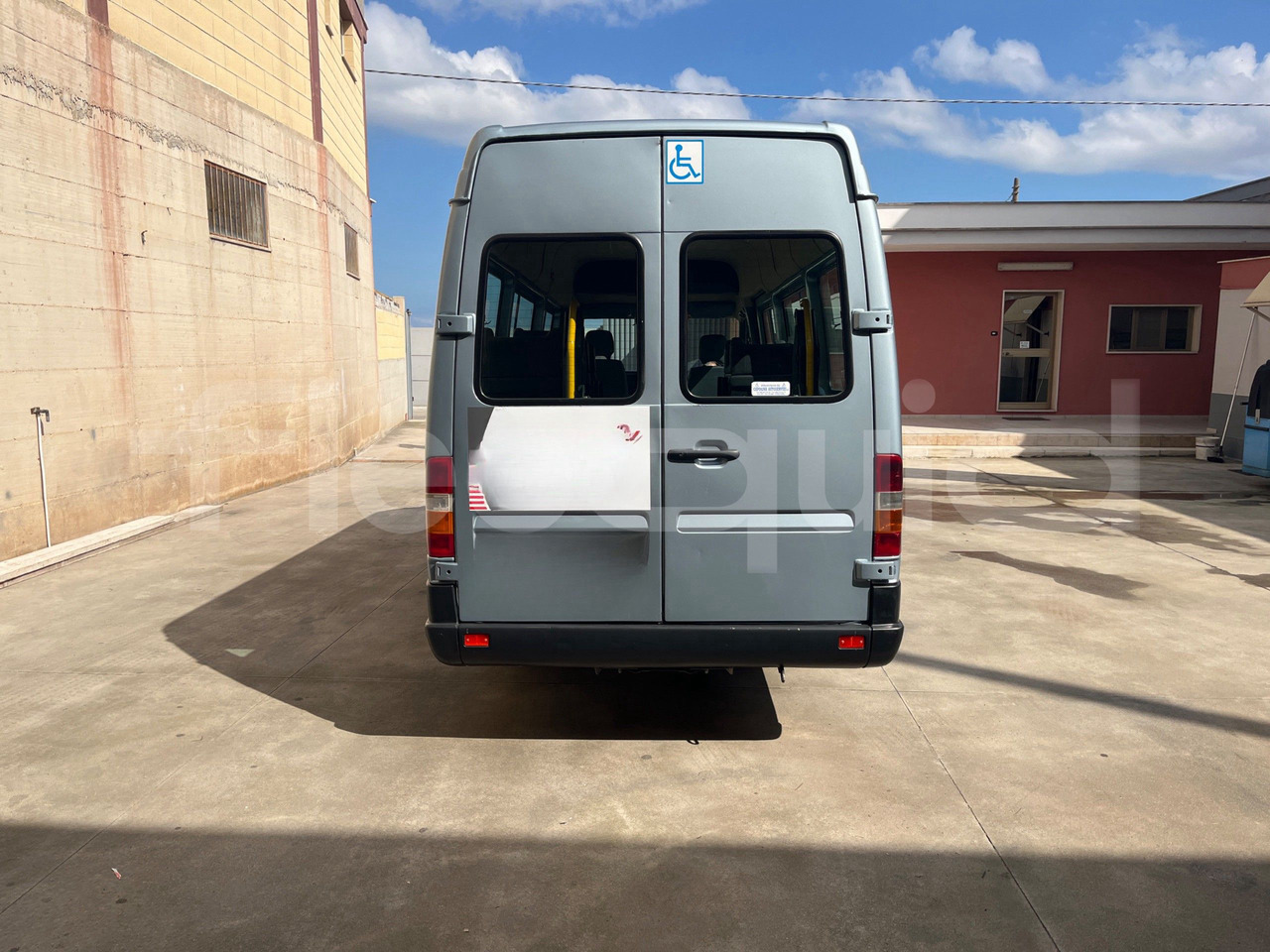 Mercedes-Benz Sprinter - Kleinbus, Personentransporter: das Bild 5 Mercedes-Benz Sprinter - Kleinbus, Personentransporter: das Bild 5