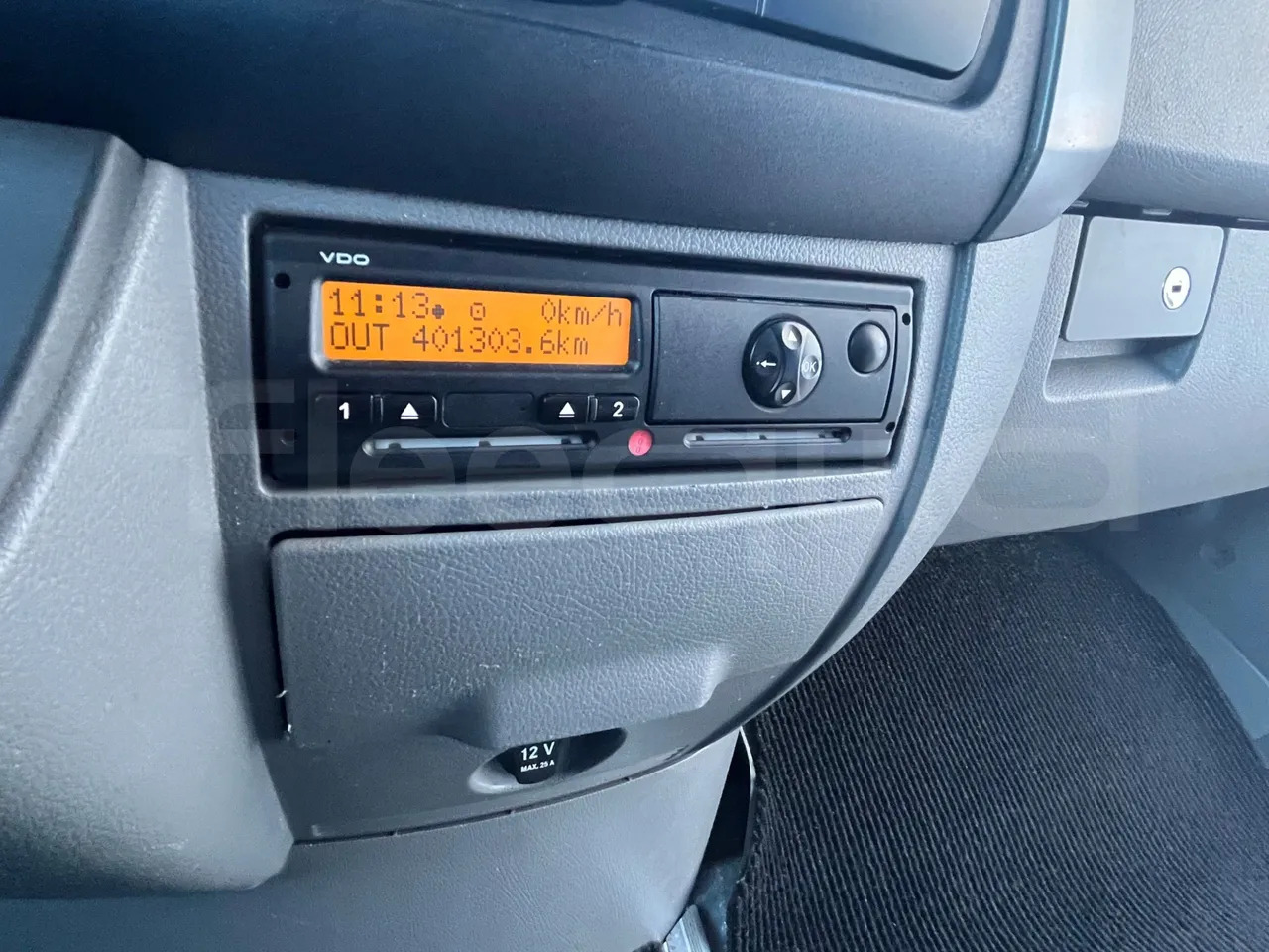 Kleinbus, Personentransporter Mercedes-Benz Sprinter: das Bild 20