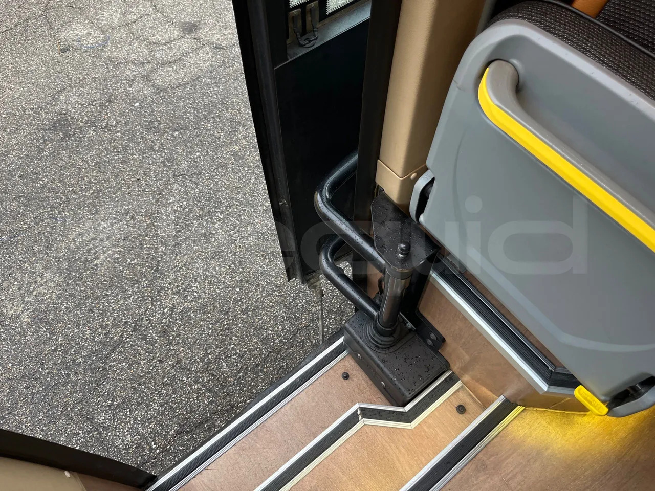 Überlandbus Mercedes-Benz Sprinter: das Bild 18 Überlandbus Mercedes-Benz Sprinter: das Bild 18